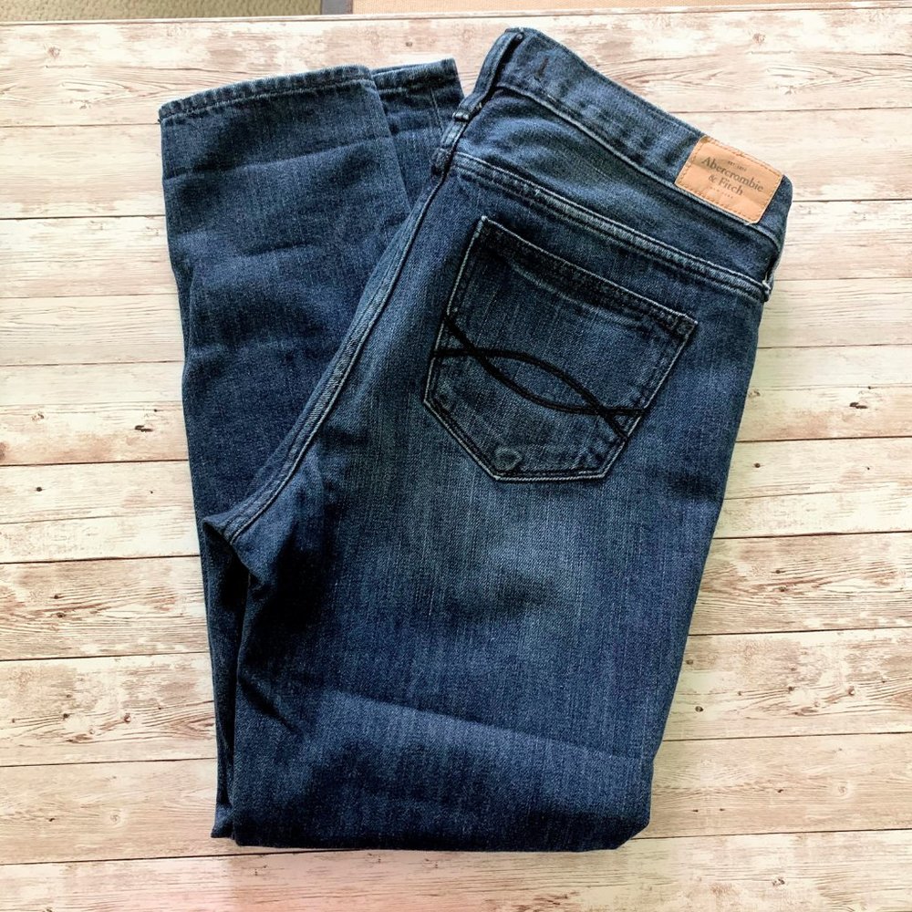 Abercrombie Dark-wash Boyfriend Straight Fit 27/4